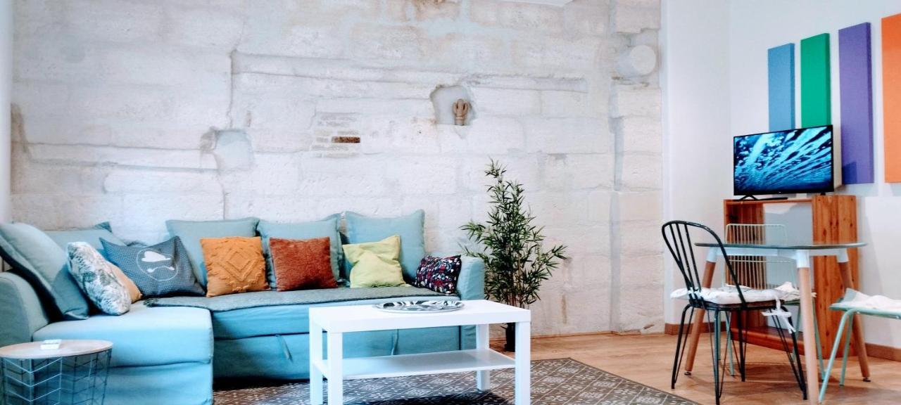 La Maison Des Nomades Netflix Disney Prime Video Apartment Avignon Ngoại thất bức ảnh